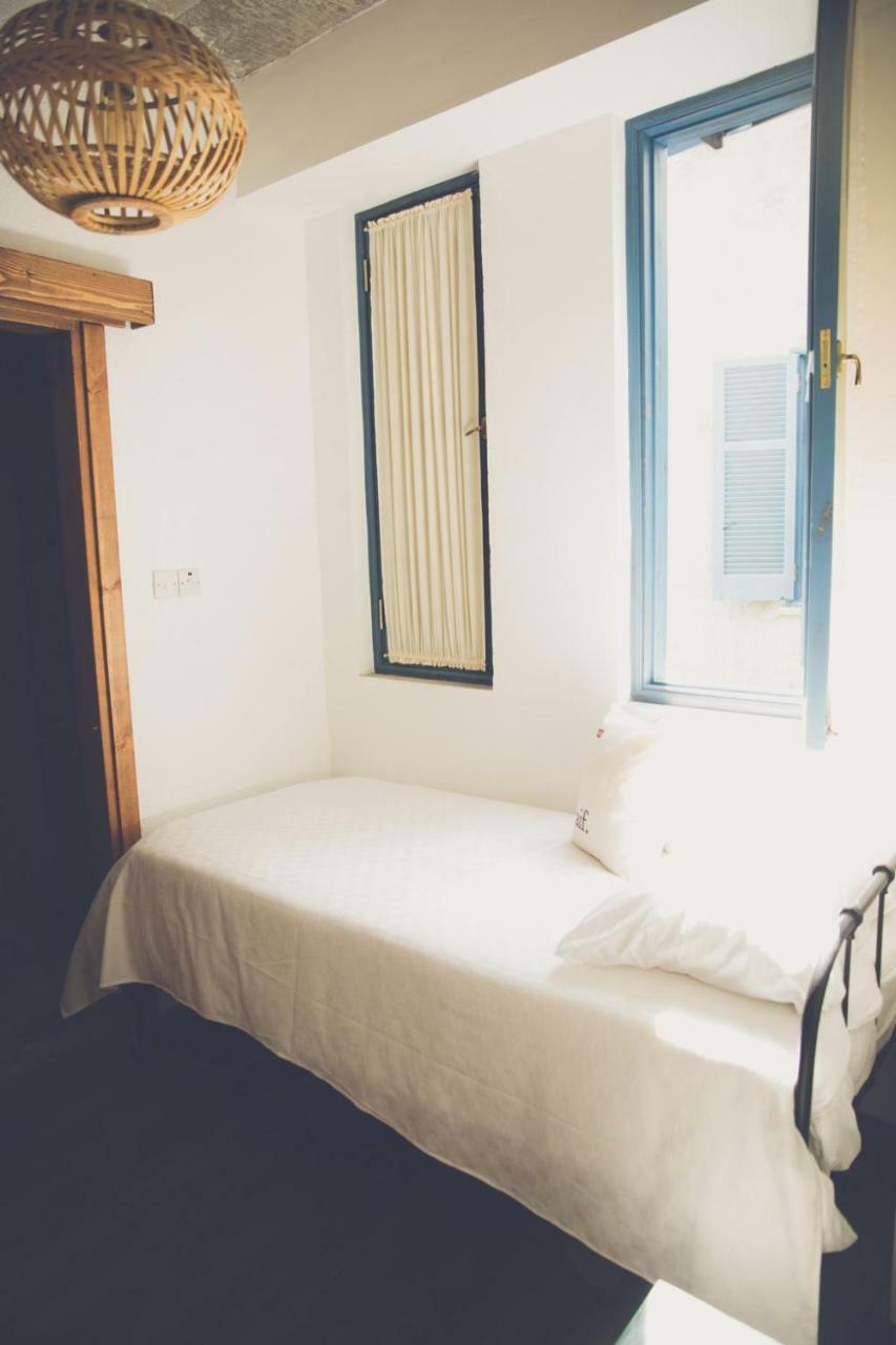 The Iskemleci Guest House ニコシア エクステリア 写真